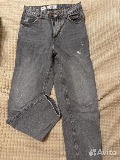 Джинсы bershka mom