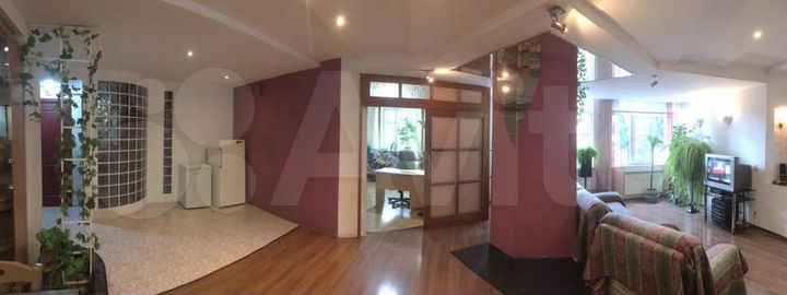 4-к. квартира, 125,1 м², 2/5 эт.