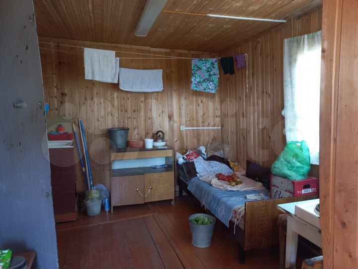 Дача 20 м² на участке 6 сот.