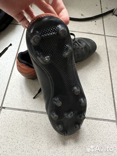 Футбольные бутсы demix