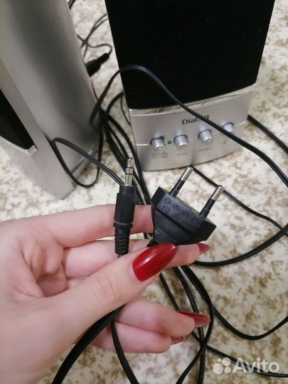 Акустические колонки для компьютера