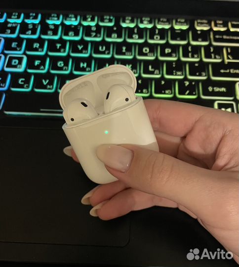 Airpods 2