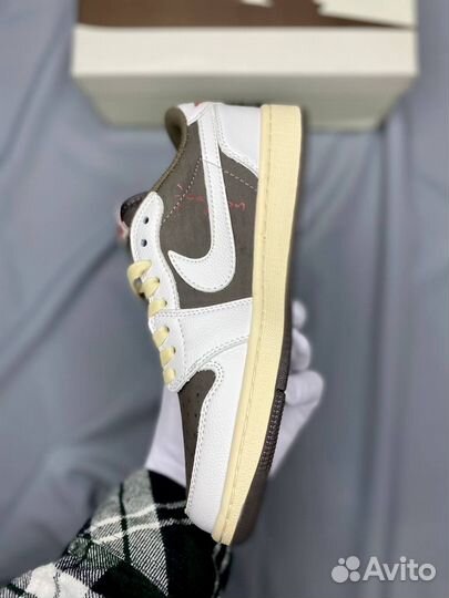 Кроссовки Travis Scott x Air Jordan 1 Low OG Rever