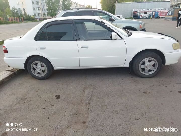 Toyota Corolla 1.8 AT, 1999, 342 002 км