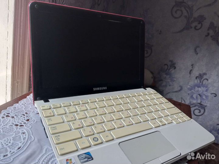 Нетбук samsung nc110