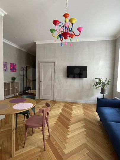 2-к. квартира, 50 м², 1/4 эт.