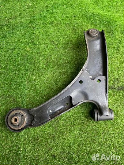 Рычаг передний правый Suzuki Grand Vitara/Escudo