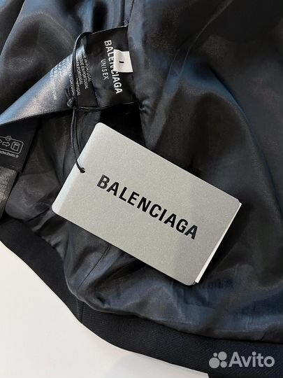 Пиджак balenciaga объемный женский