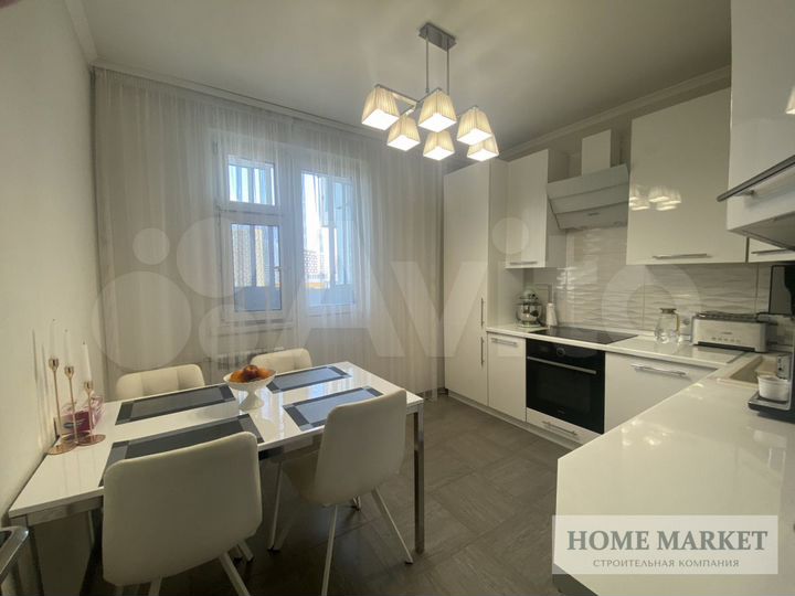 3-к. квартира, 81 м², 6/25 эт.