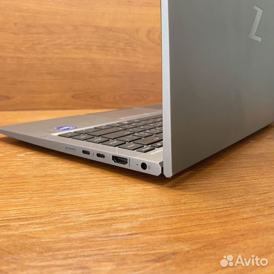 Ноутбук HP Zbook 14 G8 i5-1145g7/16GB/256GB