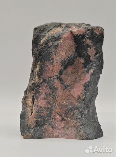 Минерал Родонит