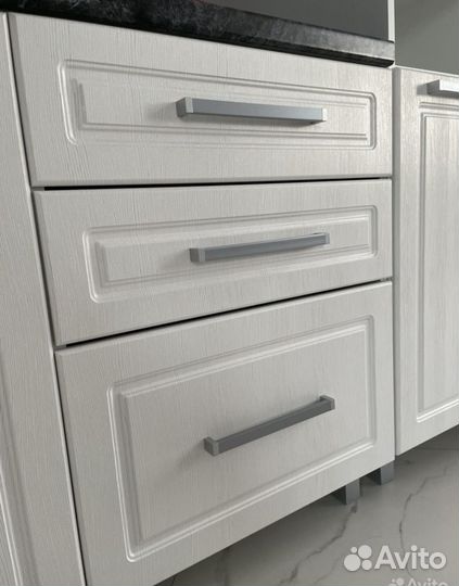 Кухонный гарнитур угловой мдф 1,40х2,20