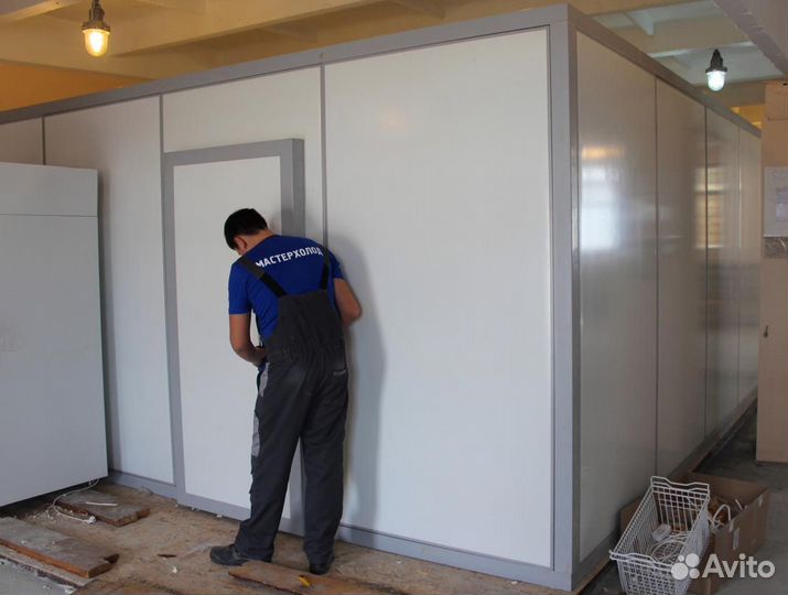 Монтаж холодильной камеры