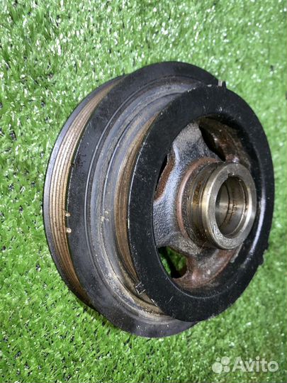 Шкив коленвала VQ30DE Nissan Maxima CA33 1230331U0