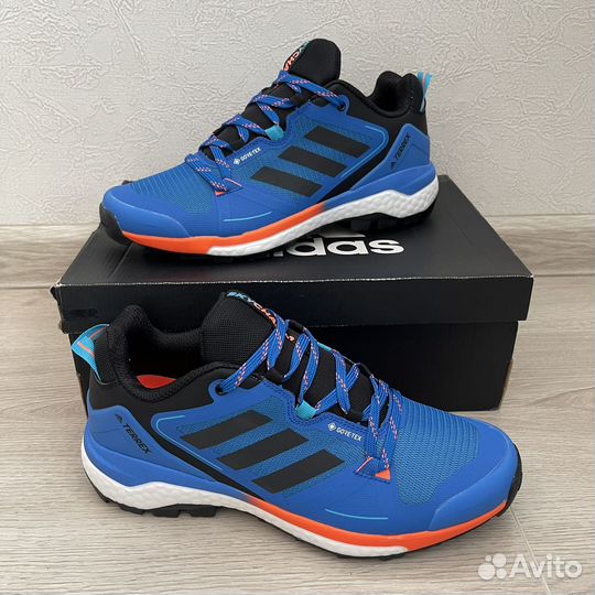 Кроссовки adidas terrex