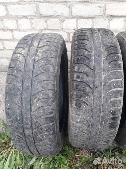 Bridgestone Ice Cruiser 5000 225/65 R17