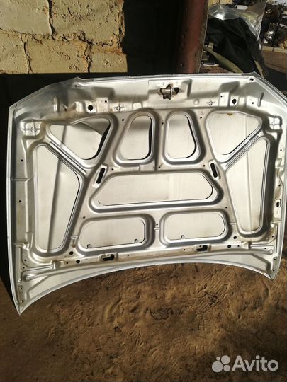 Продам капот хендай акцент