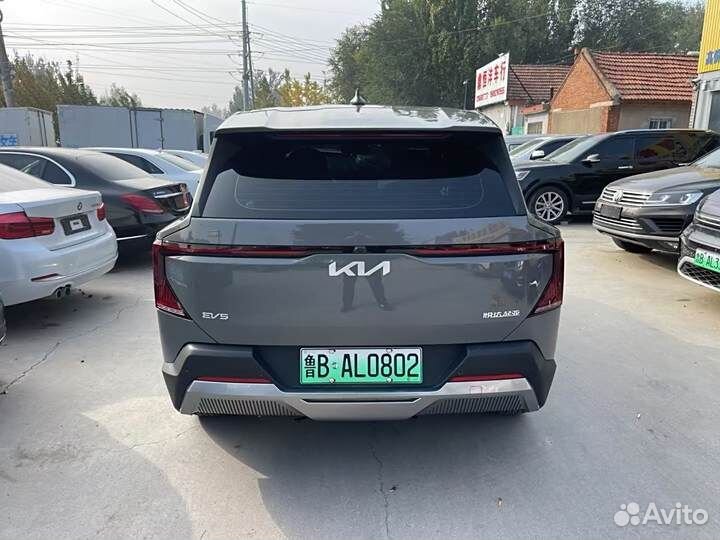 Kia EV5 218 л.с. AT, 2023, 8 000 км