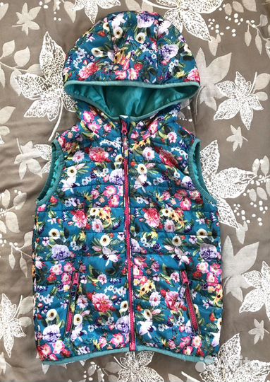 Жилет Sela 8 лет