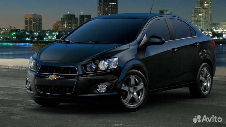 Новые стекла фары Chevrolet Aveo T300 2011-2015