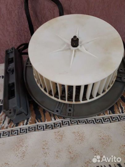 Вентилятор вытяжной б/у