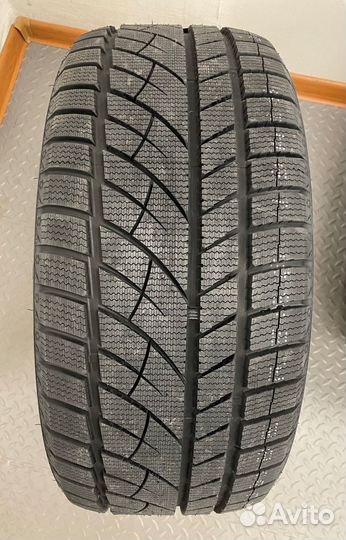 RoadX RX Frost WU01 235/45 R18 96H