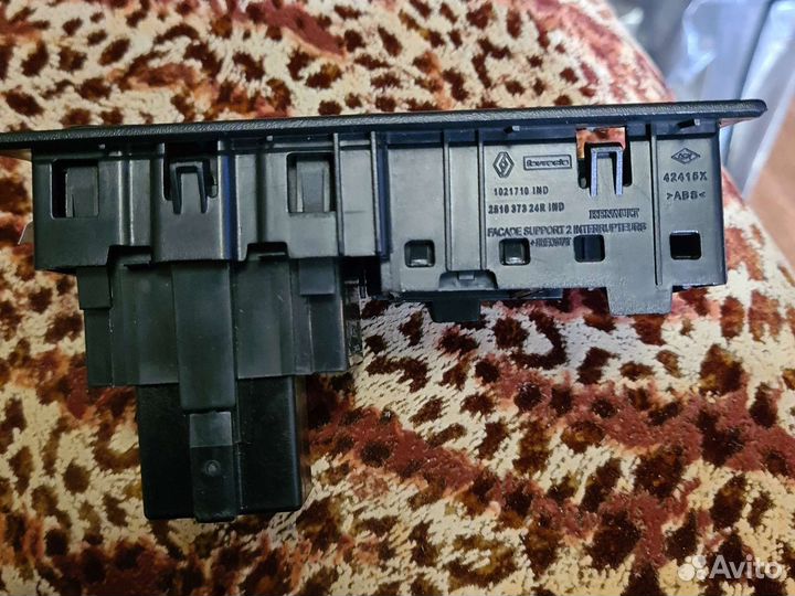 Регулятор корректор фар Renault Megane 3 2008-2014