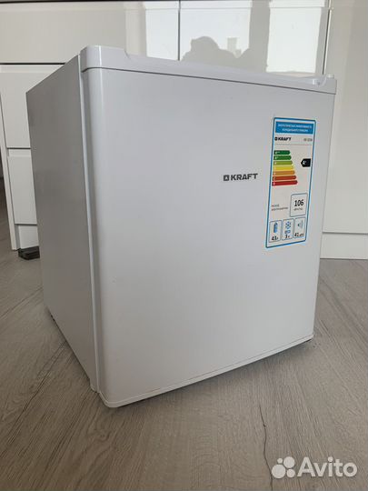 Холодильник бу маленький