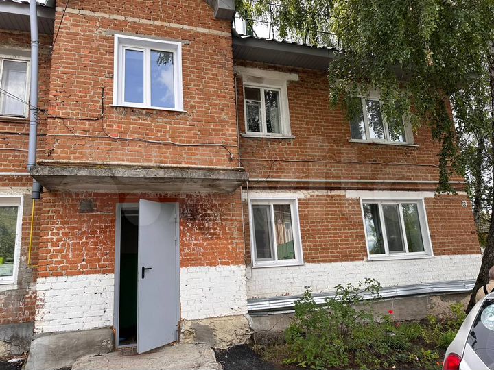 2-к. квартира, 38 м², 2/2 эт.