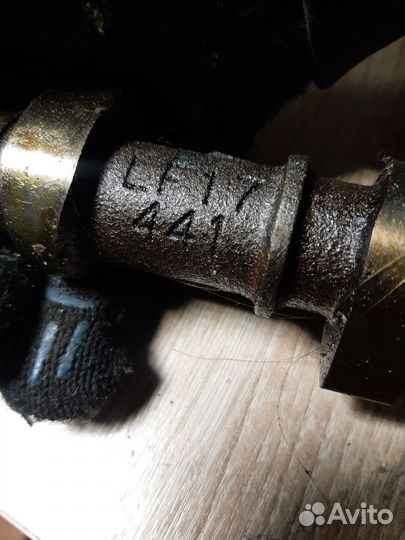 Распредвал выпускной Mazda 3bk, 6gh 2.0