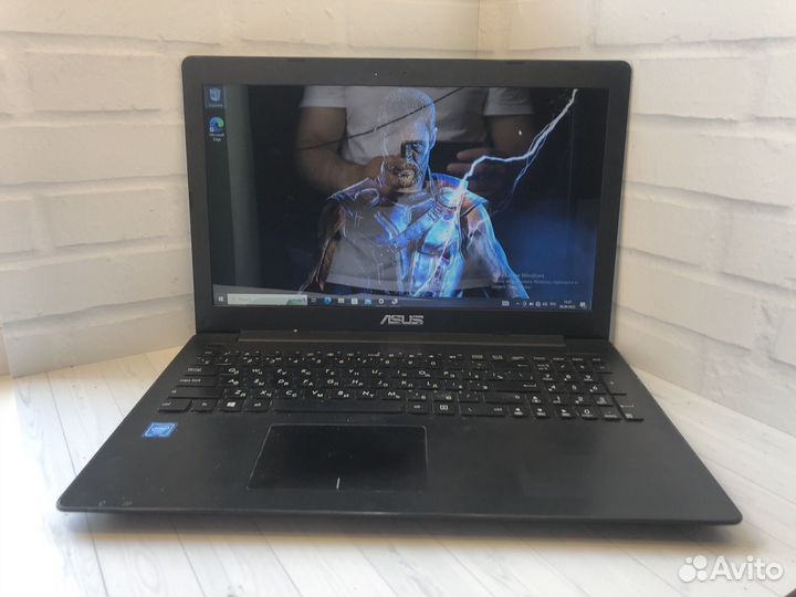 Быстрый ноутбук asus 4gb/SSD240gb