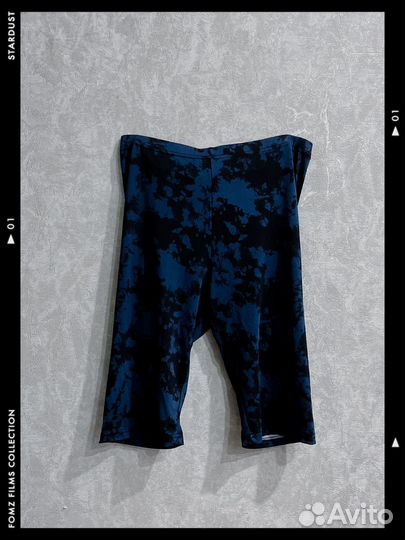 Костюм для занятия спортом