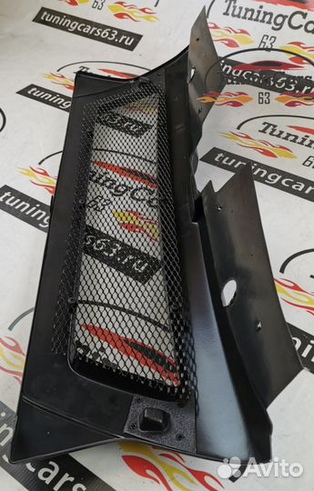 Решетка радиатора на Рено Дастер сетка - Тюнинг дм