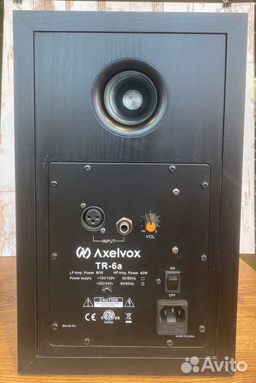 Axelvox TR-6a студийные мониторы