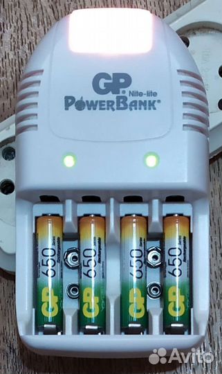 Зарядное устройство PowerBank Nite-lite gppb11gs
