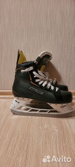 Хоккейные коньки bauer