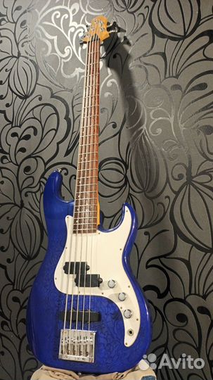 5-струнная бас-гитара Samick Greg Bennett