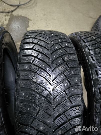 Michelin X-Ice North 4 225/55 R18 102V