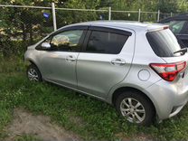 Toyota Vitz 1.3 CVT, 2019, битый, 57 000 км, с пробегом, цена 600 000 руб.