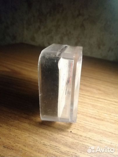 Часы электронные настольные