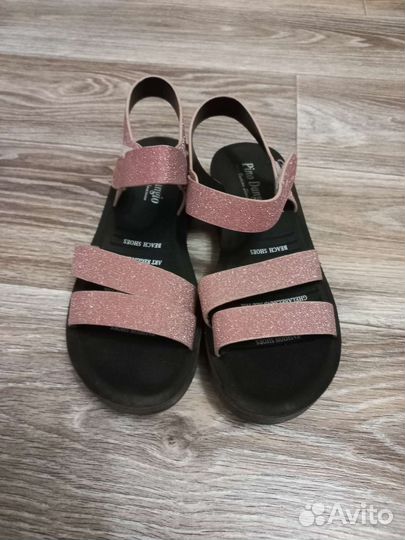 Сандалии для девочки