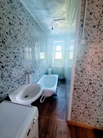 2-к. квартира, 43 м², 2/2 эт.