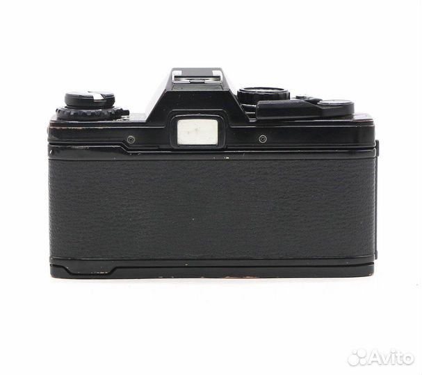 Olympus OM10 body (Japan, 1983)