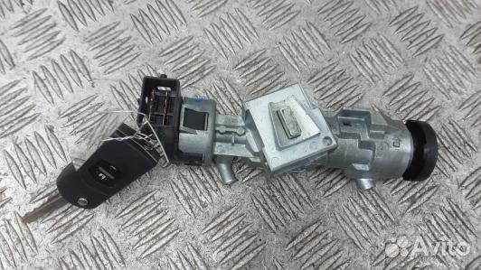 Замок зажигания mazda 3 1 (LDN27J101)
