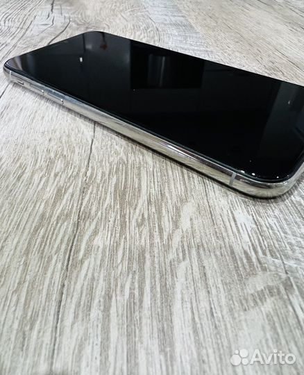 iPhone X, 256 ГБ