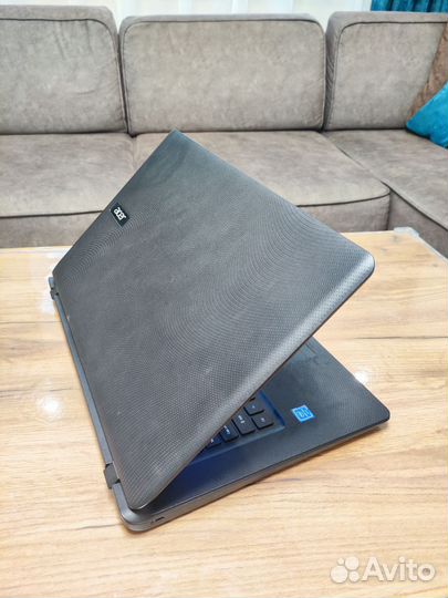 Acer aspire ES17