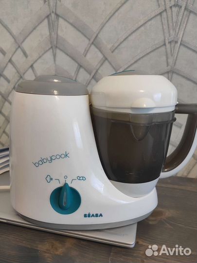 Пароварка блендер beaba babycook