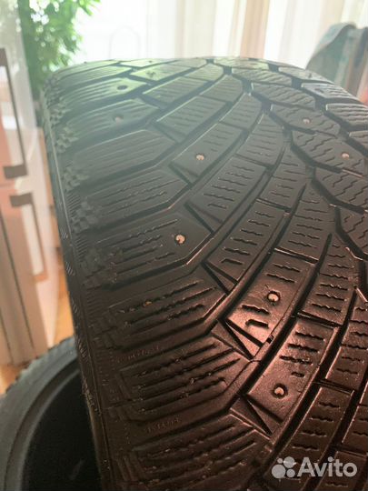 Gislaved Nord Frost 200 235/45 R18 98M