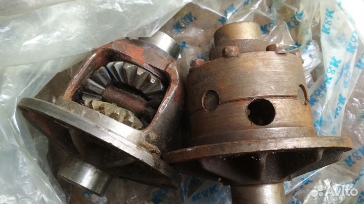 Запчасти на газ 2410 волга