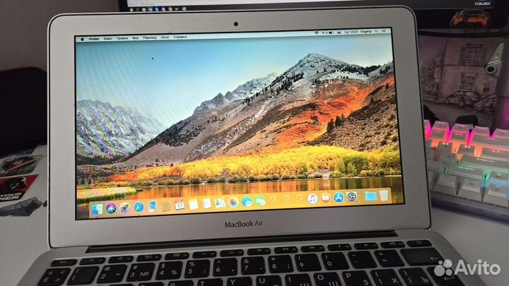 Apple MacBook Air 11 2011 i5 4gb